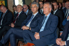 675450150_955175587477637_5769575588115578446_n